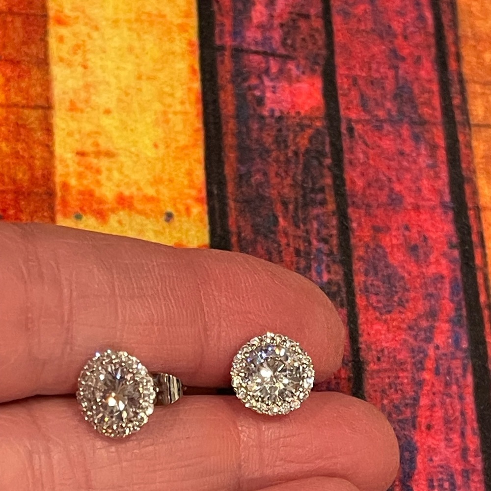 Gorgeous Gemstone Earrings - Picture 13 of 15